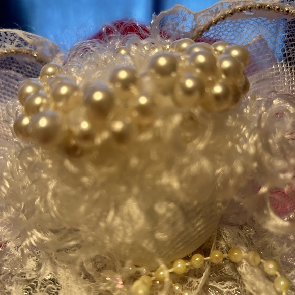 Elegant White Angel  with Lace, Ribbons and beads- handcrafted for Christmas - Picture 4 of 16